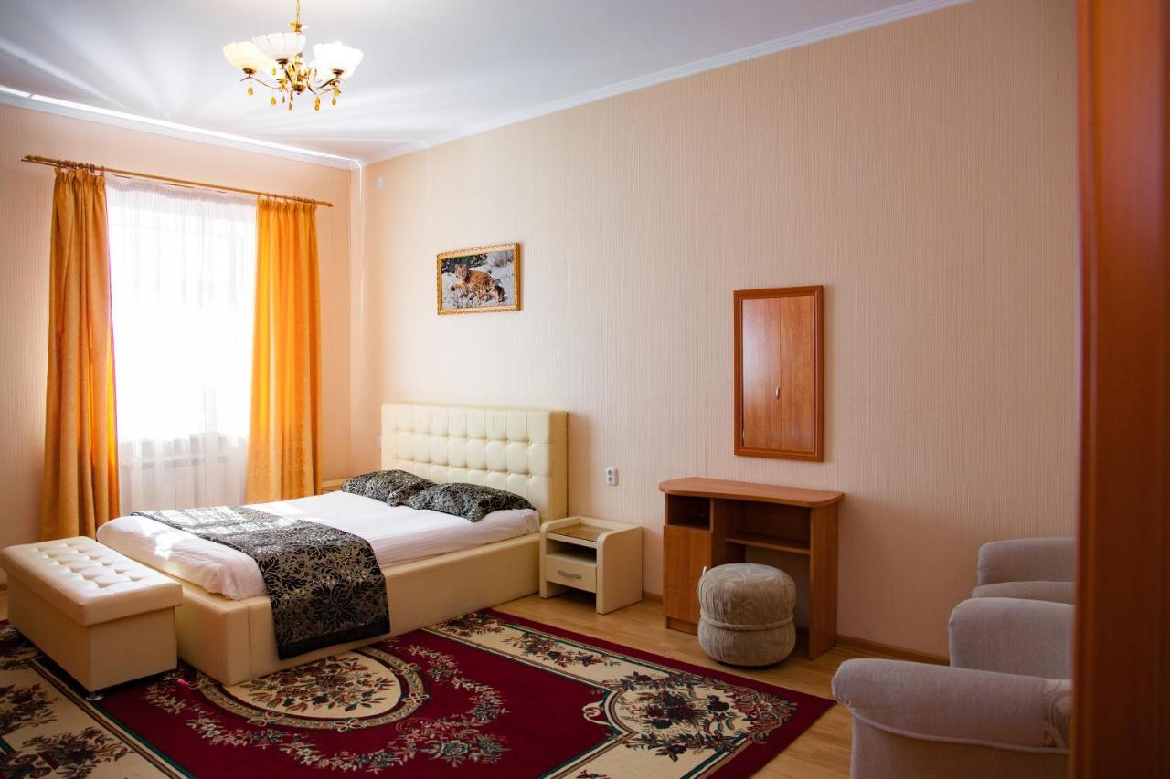 Ak Samal Hotel Караганда Экстерьер фото